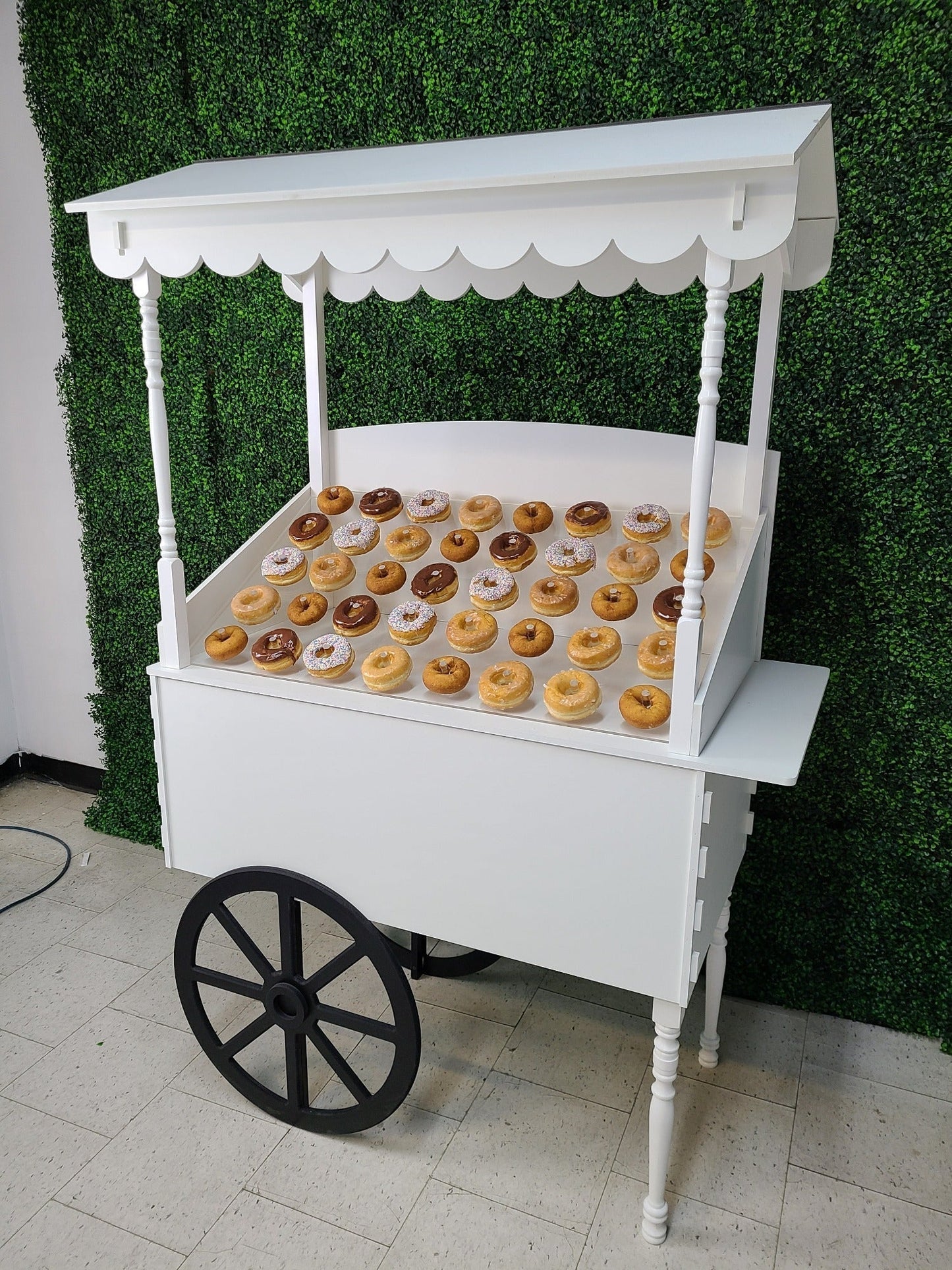 Large Donut Carts to Buy: The Perfect Treat for Your Event