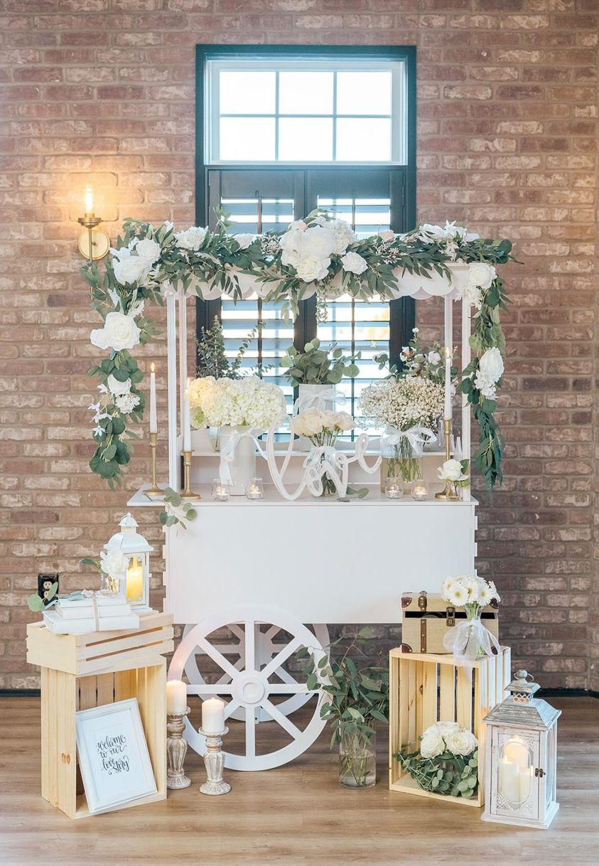Simple Column Sweet Cart, Party Decoration for Sale!