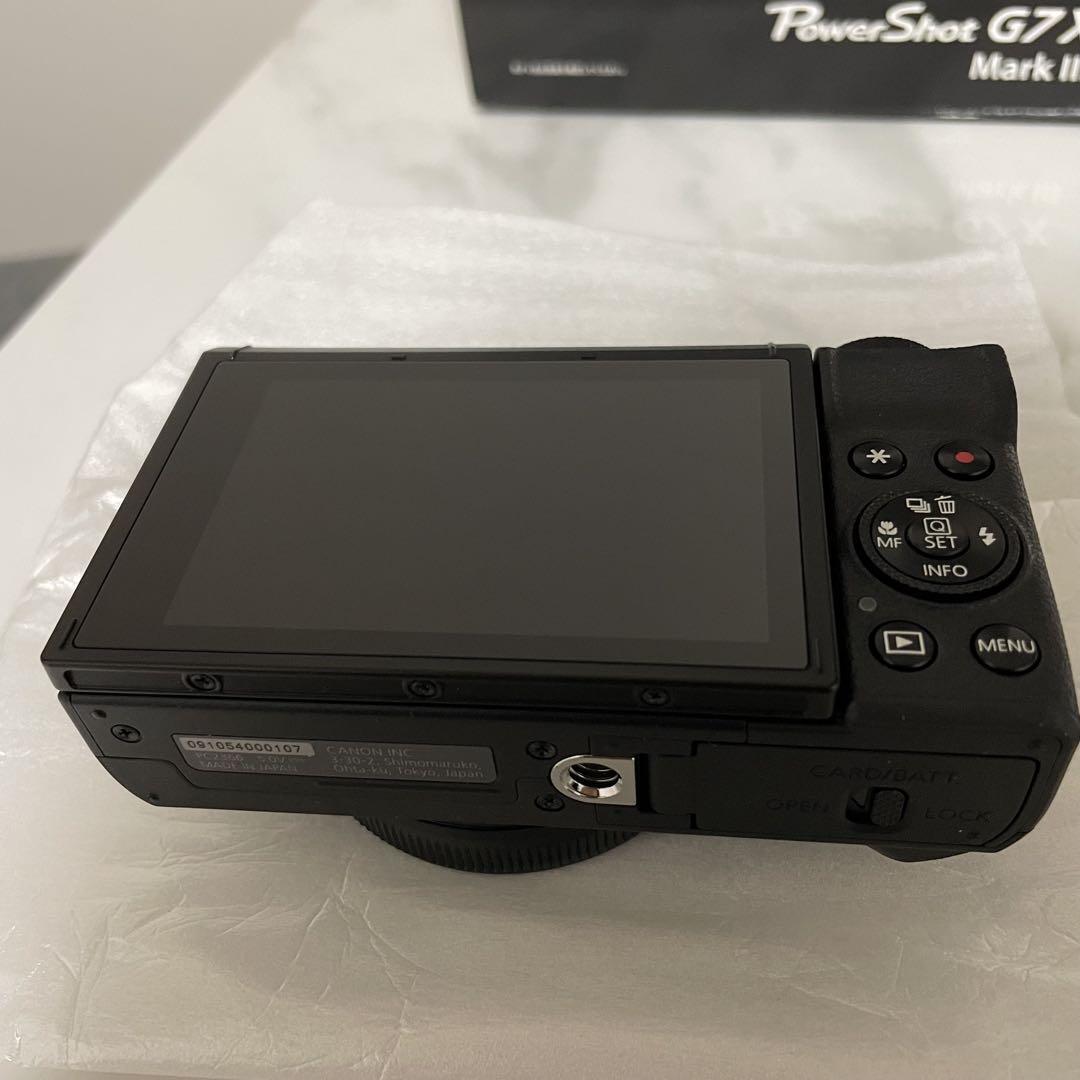 Canon PowerShot G7 X Mark III With 128gb sd card