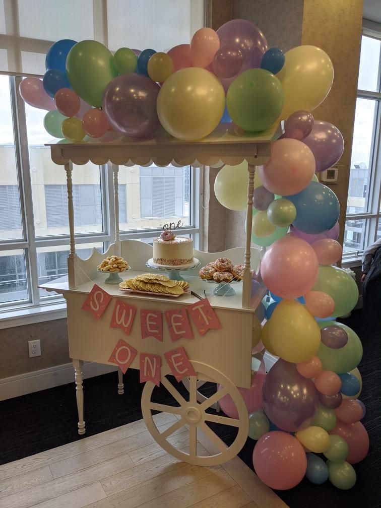 Large Fancy Sweet Cart, stunning at your party cart decoration!